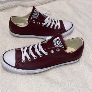 Converse all star men size 10